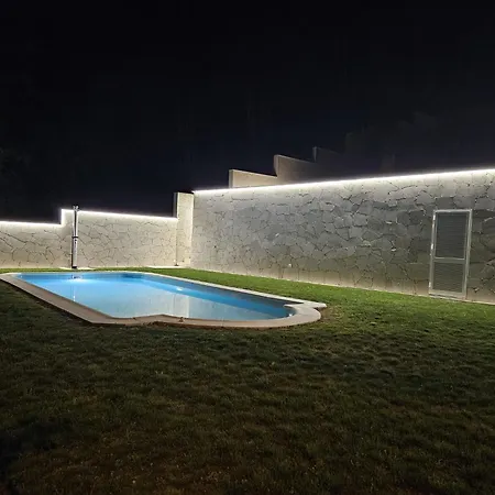 Lichthaus - Geres Vila Cela (Vila Verde, Braga)