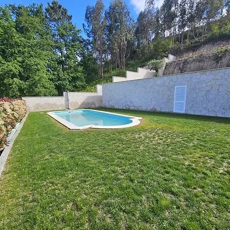 Lichthaus - Geres Vila Cela (Vila Verde, Braga)